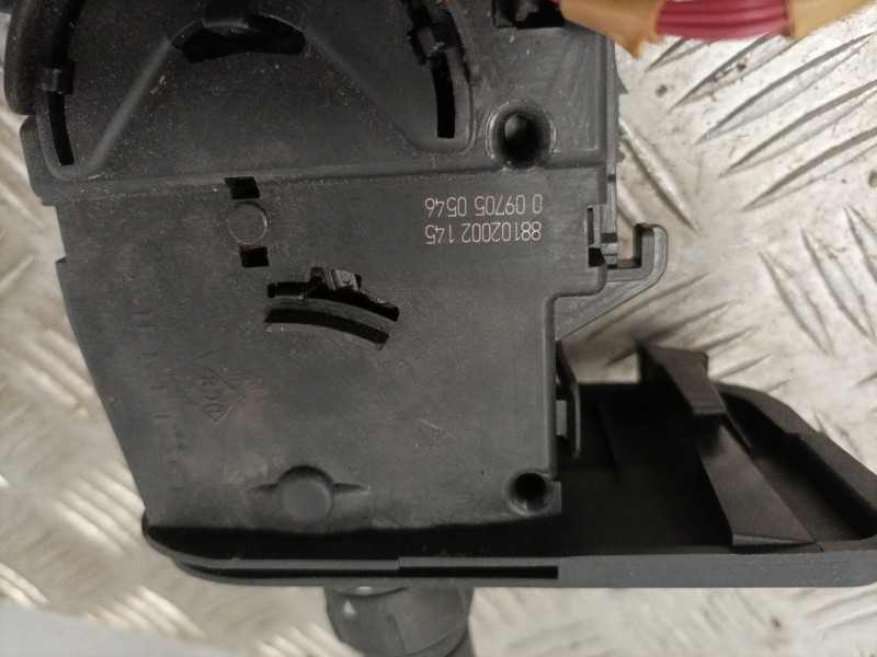 Recambio de mando luces para renault clio iii 20 aniversario referencia OEM IAM 88102002145 4342F 