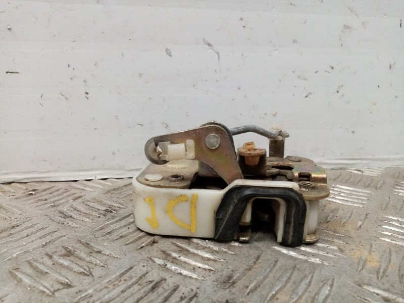 Recambio de cerradura puerta delantera izquierda para nissan vanette (c 220) vanette transporter referencia OEM IAM    Recambio de cerradura puerta delantera izquierda para nissan vanette (c 220) vanette transporter referencia OEM IAM