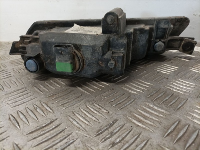 Recambio de faro antiniebla derecho para bmw 1 (e87) 118 d referencia OEM IAM   