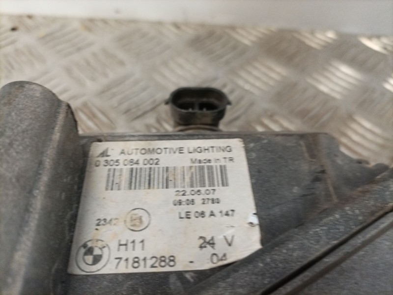 Recambio de faro antiniebla derecho para bmw 1 (e87) 118 d referencia OEM IAM   