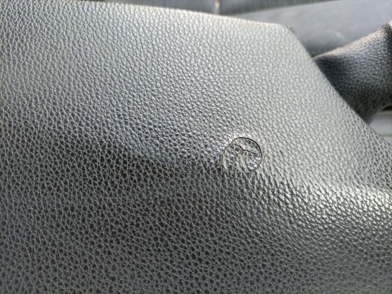 Recambio de apoyabrazos central para bmw 1 (e87) 118 d referencia OEM IAM   