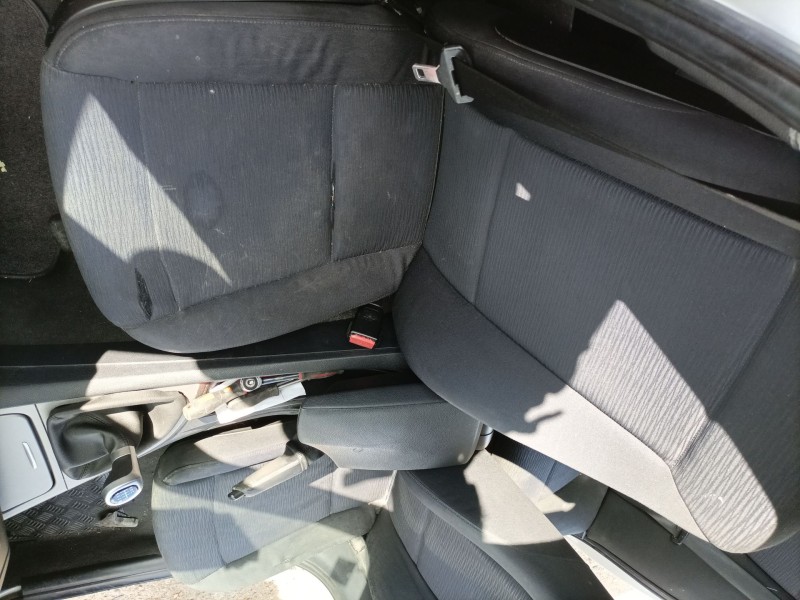 Recambio de asiento delantero derecho para bmw 1 (e87) 118 d referencia OEM IAM   