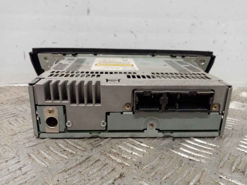 Recambio de sistema audio / radio cd para nissan almera tino (v10m) básico referencia OEM IAM 28185BU005  