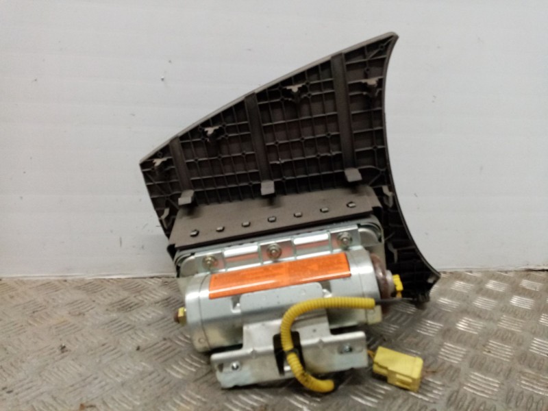 Recambio de airbag delantero derecho para nissan almera tino (v10m) básico referencia OEM IAM   