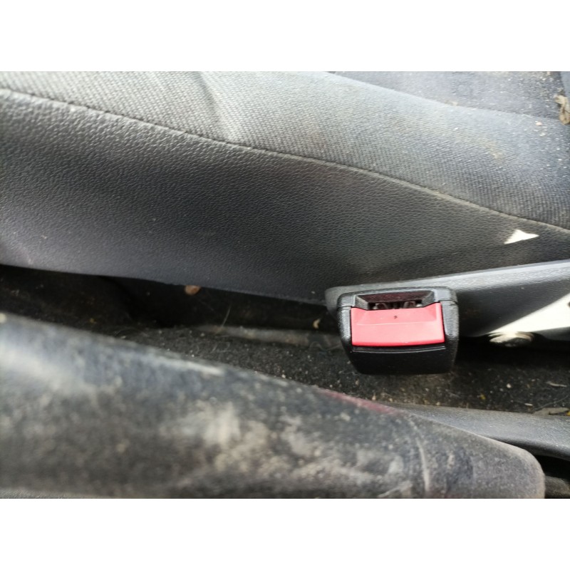Recambio de pretensor airbag derecho para seat ibiza ii (6k1) 1.4 16v referencia OEM IAM 0  