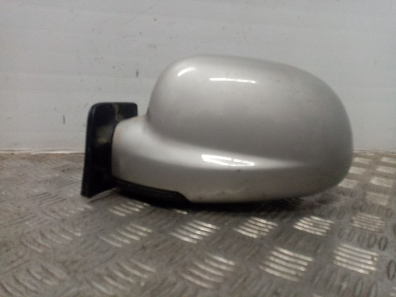 Recambio de retrovisor izquierdo para daewoo tacuma 2.0 cat referencia OEM IAM   