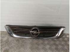 Recambio de rejilla delantera para opel vectra b berlina 2.0 dti referencia OEM IAM   