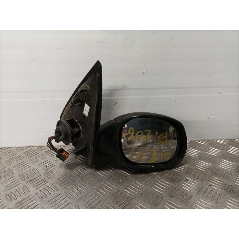 Recambio de retrovisor derecho para peugeot 206 sedán 1.4 hdi eco 70 referencia OEM IAM   