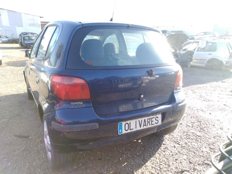 toyota yaris (_p1_) del año 2003