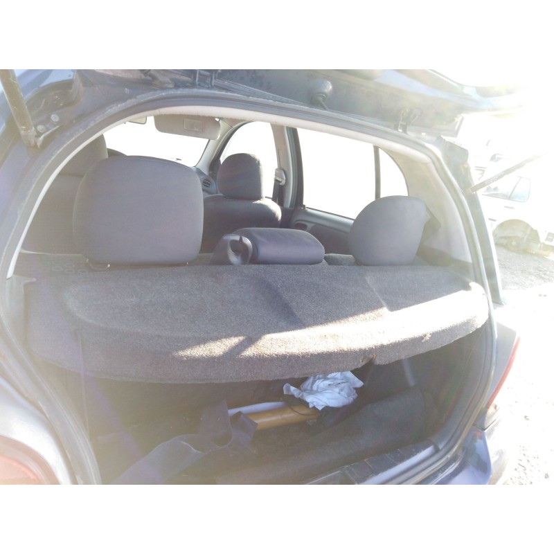 toyota yaris (_p1_) del año 2003