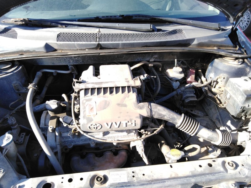 toyota yaris (_p1_) del año 2003