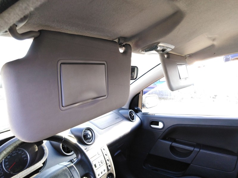 ford fiesta v (jh_, jd_) del año 2001