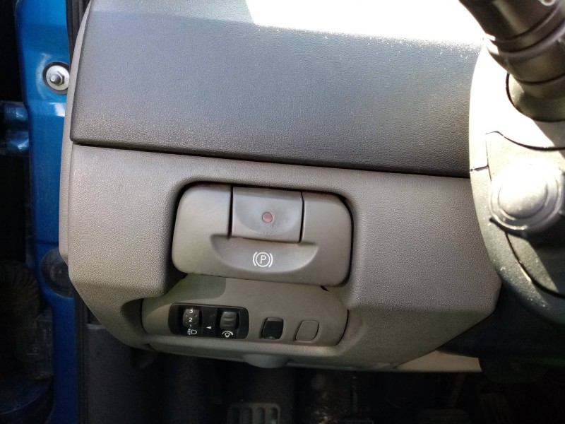 renault scenic ii 2.0 dci diesel cat   |   0.03 - 0.09 | 2003 - 2009 | 150 cv / 110 kw del año 2003