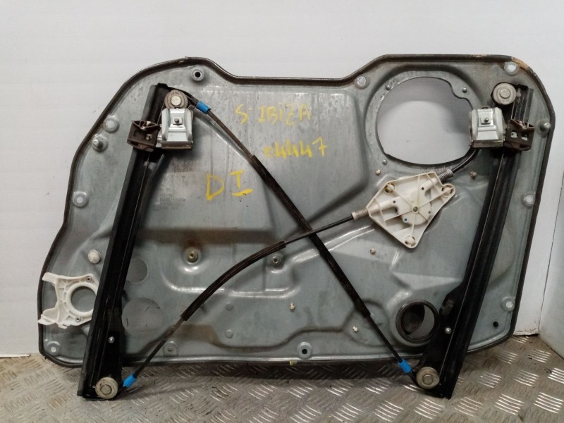 Recambio de elevalunas delantero izquierdo para seat ibiza (6l1) 1.2 referencia OEM IAM   