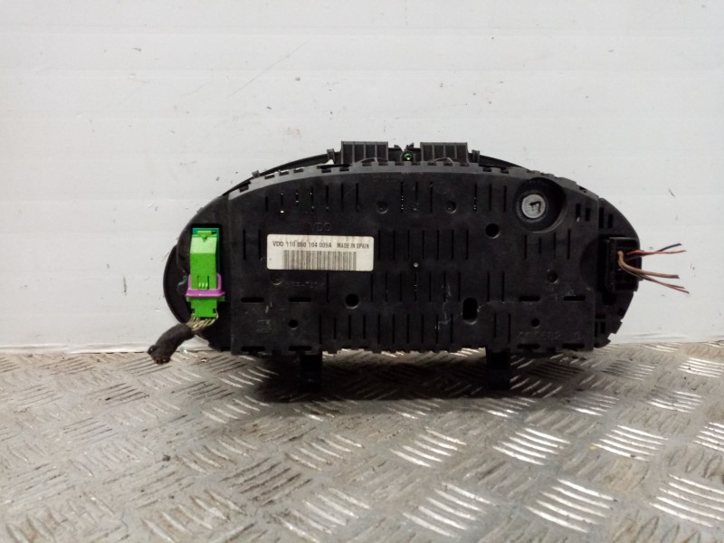 Recambio de cuadro instrumentos para seat ibiza (6l1) 1.2 referencia OEM IAM 11008004009A  