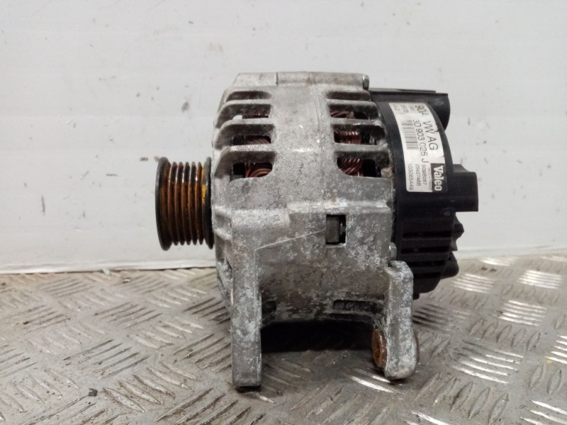 Recambio de alternador para seat ibiza (6l1) 1.2 referencia OEM IAM 3903025J  