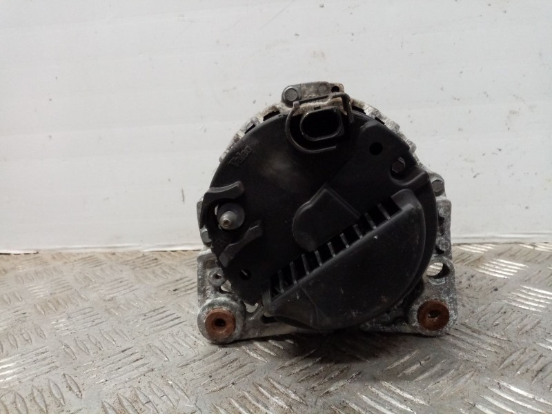 Recambio de alternador para seat ibiza (6l1) 1.2 referencia OEM IAM 3903025J  