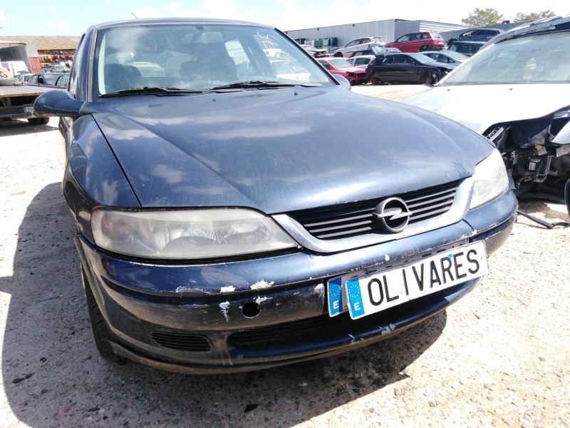 opel vectra b fastback (j96) del año 1997