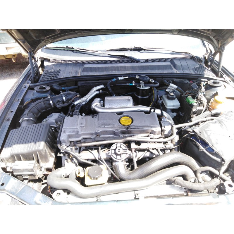 opel vectra b fastback (j96) del año 1997