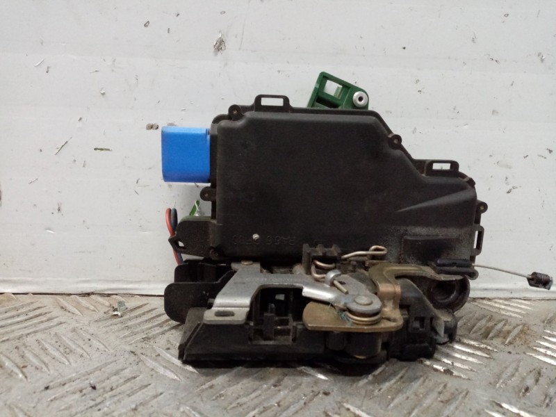 Recambio de cerradura puerta delantera izquierda para seat ibiza (6l1) 1.4 16v referencia OEM IAM   