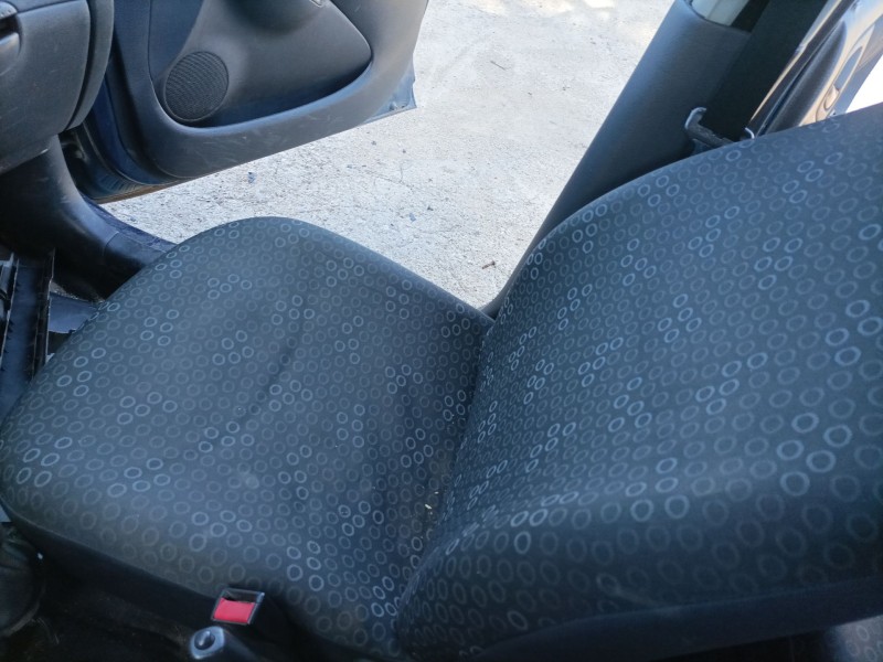 Recambio de asiento delantero derecho para toyota yaris (_p1_) 1.0 (scp10_) referencia OEM IAM   