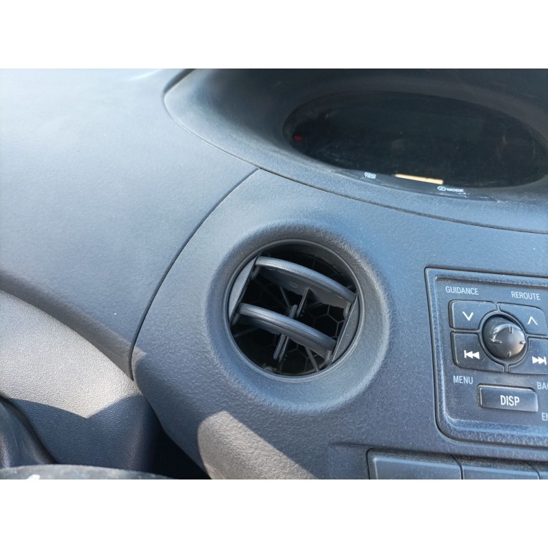 Recambio de rejilla aireadora para toyota yaris (_p1_) 1.0 (scp10_) referencia OEM IAM   
