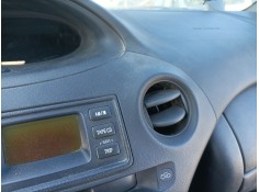 Recambio de rejilla aireadora para toyota yaris (_p1_) 1.0 (scp10_) referencia OEM IAM    2
