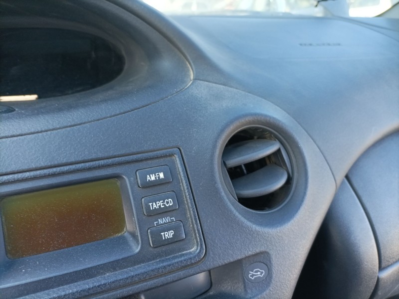 Recambio de rejilla aireadora para toyota yaris (_p1_) 1.0 (scp10_) referencia OEM IAM   