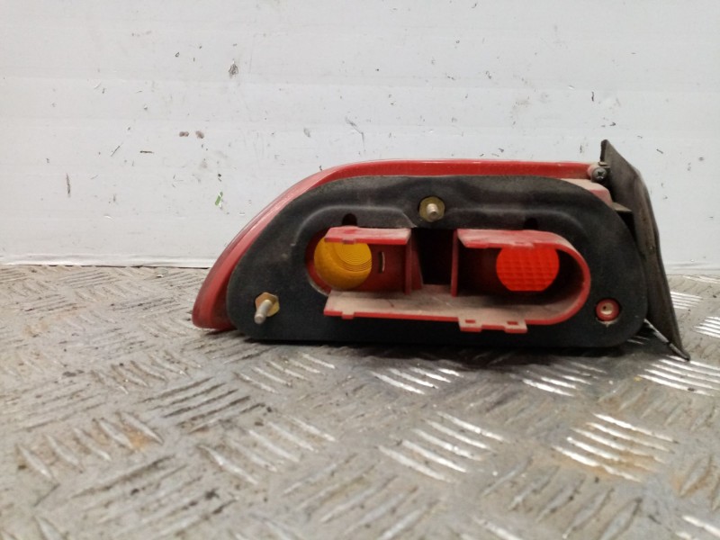 Recambio de piloto trasero derecho para alfa romeo 156 referencia OEM IAM   