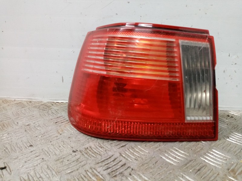 Recambio de piloto trasero izquierdo para seat ibiza (6k1) 1.9 sdi referencia OEM IAM   