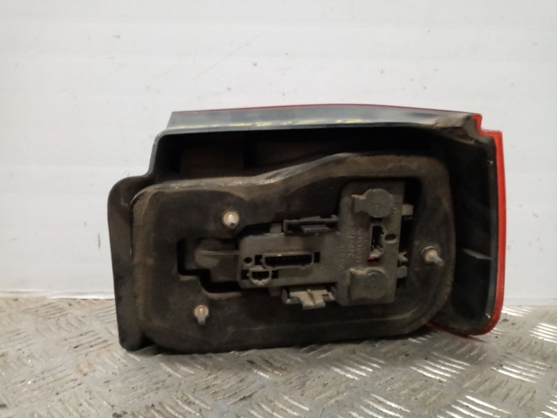 Recambio de piloto trasero izquierdo para seat ibiza (6k1) 1.9 sdi referencia OEM IAM   