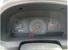 Recambio de cuadro instrumentos para volvo v40 ranchera familiar (645) 1.6 referencia OEM IAM    2