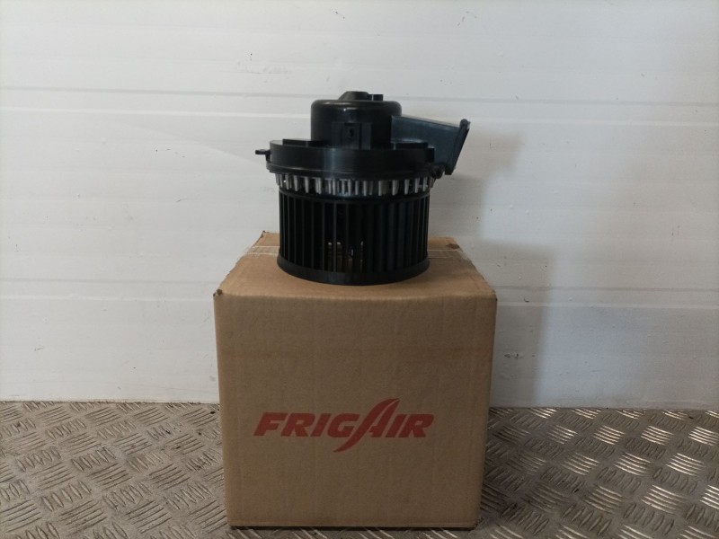 Recambio de ventilador calefaccion para citroen xsara picasso referencia OEM IAM 05991176  069412220010