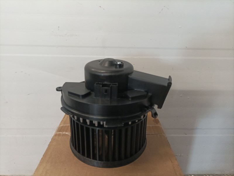 Recambio de ventilador calefaccion para citroen xsara picasso referencia OEM IAM 05991176  069412220010