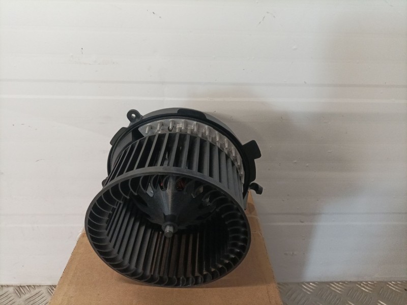 Recambio de ventilador calefaccion para citroen xsara picasso referencia OEM IAM 05991176  069412220010