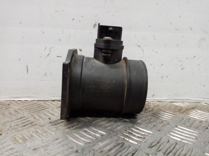 Recambio de caudalimetro para nissan primera berlina (p11) 2.0 navigation referencia OEM IAM 0281002207  