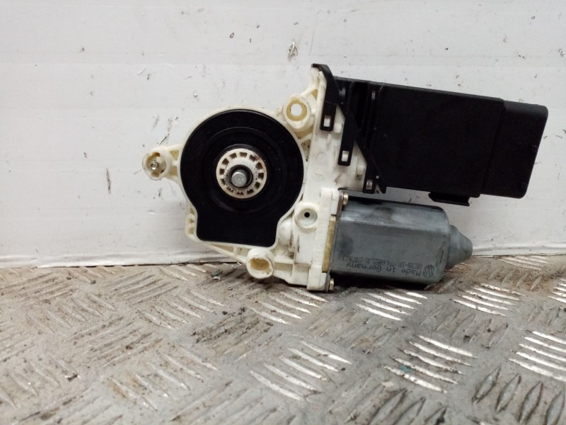 Recambio de motor elevalunas delantero derecho para seat toledo (1m2) 1.9 tdi referencia OEM IAM   