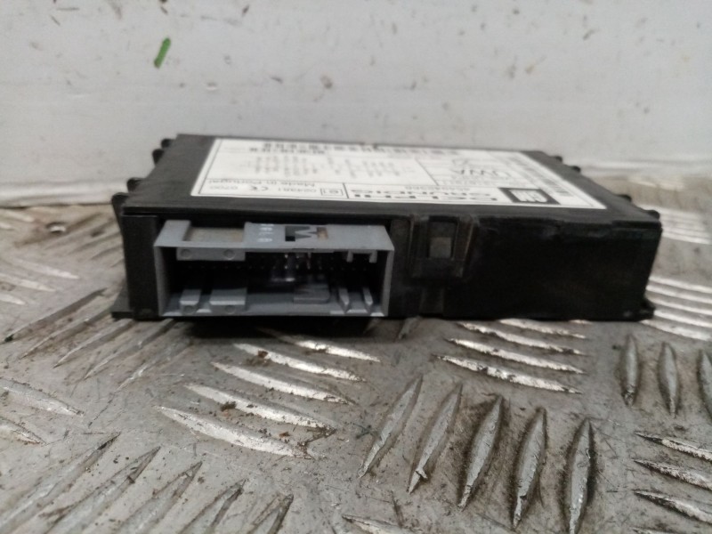 Recambio de modulo electronico para opel zafira b enjoy referencia OEM IAM   