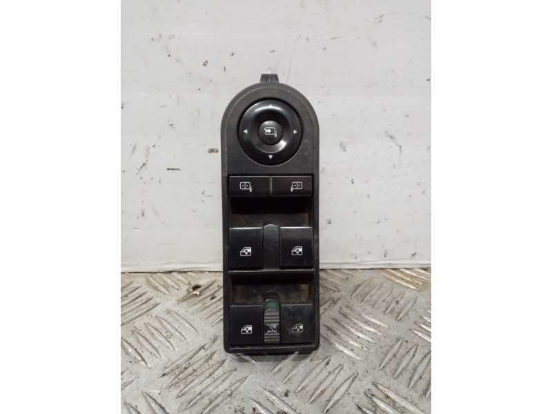 Recambio de mando elevalunas delantero izquierdo para opel zafira b enjoy referencia OEM IAM 13228698  