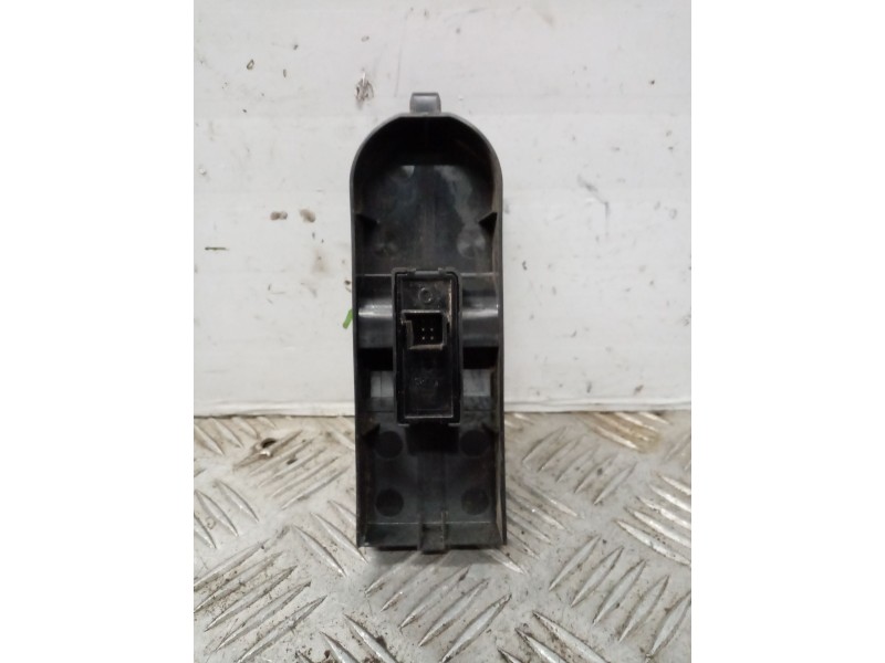 Recambio de mando elevalunas delantero derecho para opel zafira b enjoy referencia OEM IAM   
