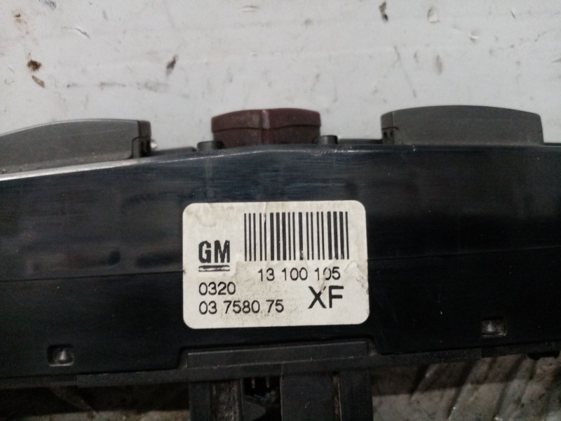 Recambio de warning para opel zafira b enjoy referencia OEM IAM 13100105  