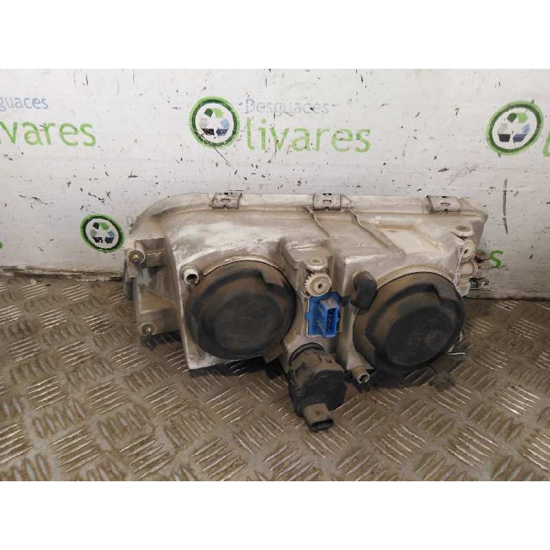 Recambio de faro derecho para volvo s40 berlina referencia OEM IAM   