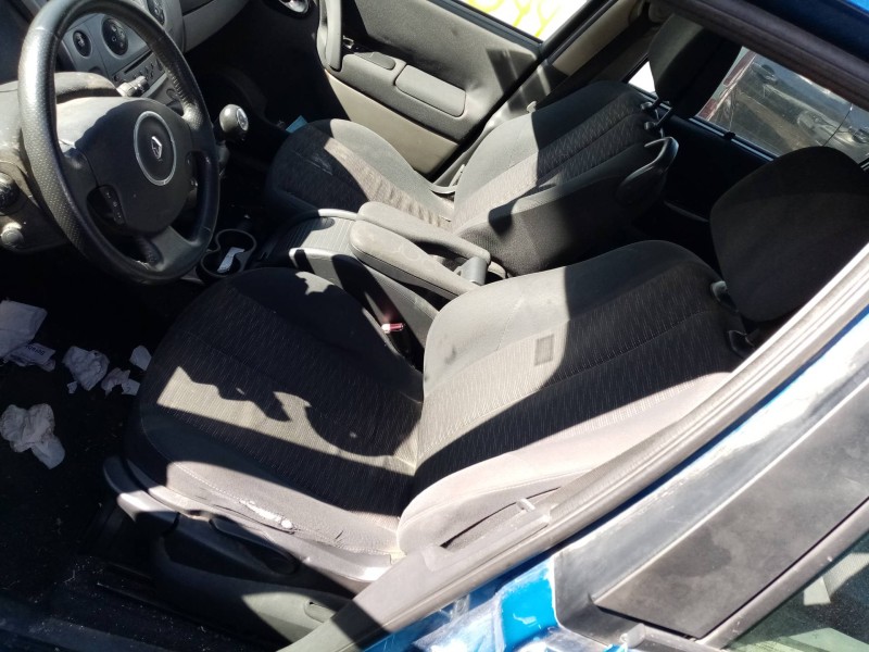 renault scenic ii 2.0 dci diesel cat   |   0.03 - 0.09 | 2003 - 2009 | 150 cv / 110 kw del año 2003