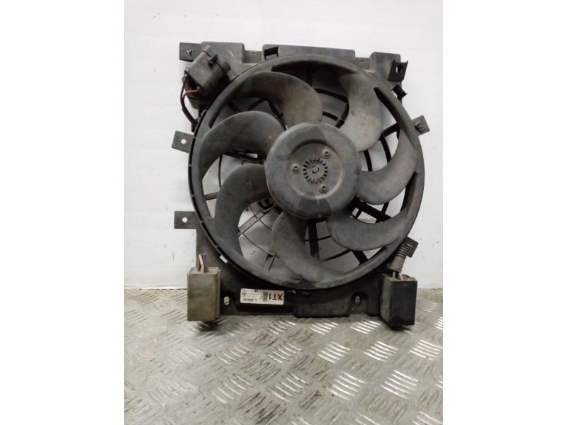 Recambio de electroventilador para opel zafira b enjoy referencia OEM IAM 13147279  