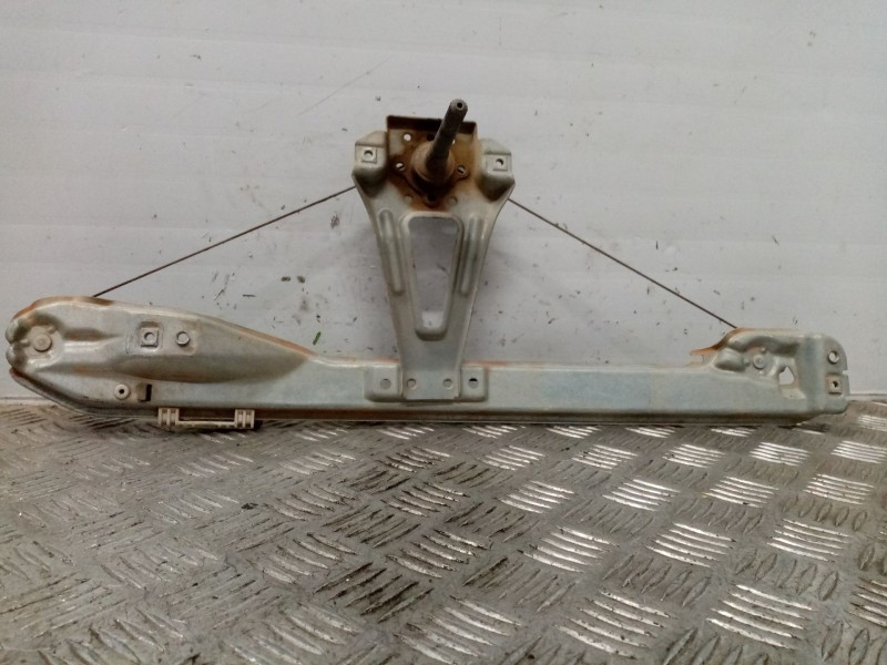 Recambio de elevalunas trasero izquierdo para renault clio iii expression referencia OEM IAM   