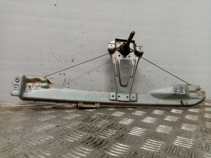 Recambio de elevalunas trasero derecho para renault clio iii expression referencia OEM IAM   