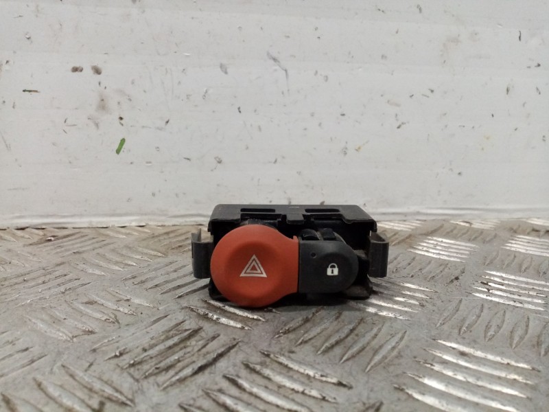 Recambio de warning para renault clio iii expression referencia OEM IAM   