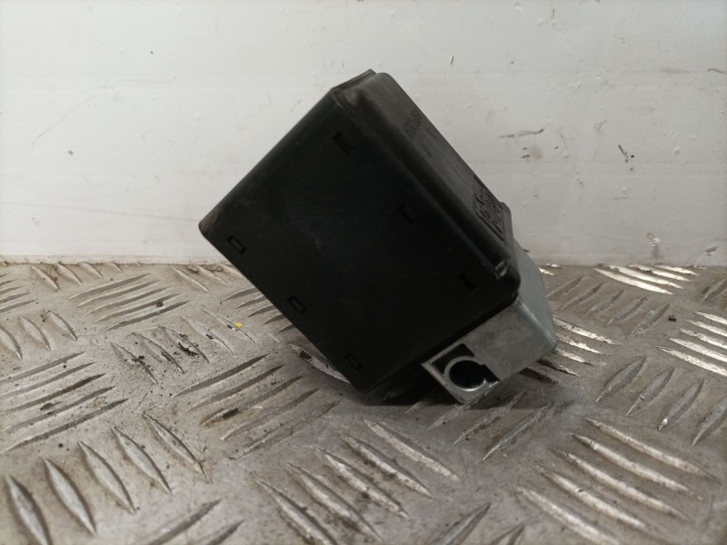 Recambio de antirrobo para renault scenic ii referencia OEM IAM 8200604932  