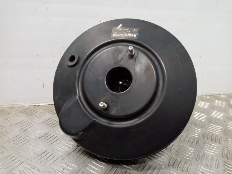 Recambio de servofreno para renault clio iii expression referencia OEM IAM 8200674380  