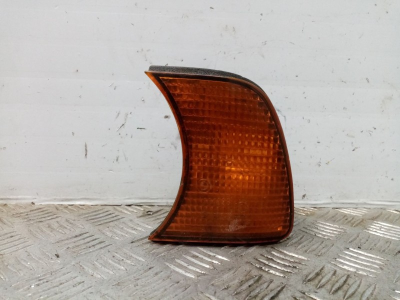 Recambio de piloto delantero izquierdo para bmw serie 5 berlina (e34) 525tds referencia OEM IAM 63131384033  